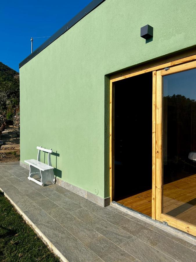 Timo, sui sentieri per le 5Terre, idromassaggio esterno - Ferienwohnung San Benedetto