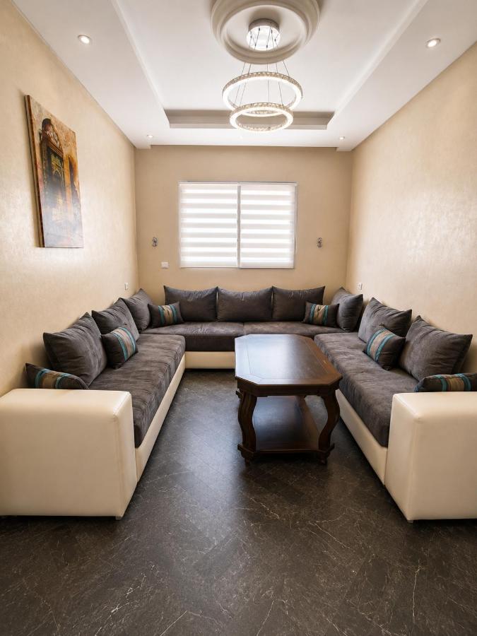 Beautiful apartment with jacuzzi and gym - Bed and Breakfast Agadir