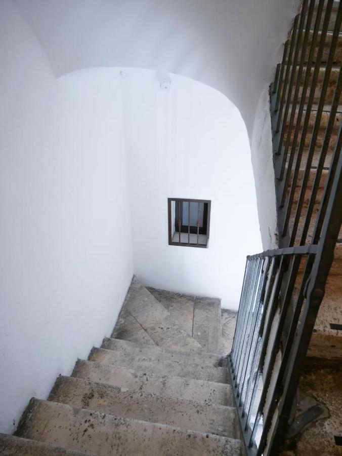 "Dimora Gisira" casa in centro a 120 mt dal Duomo - B&B Catania