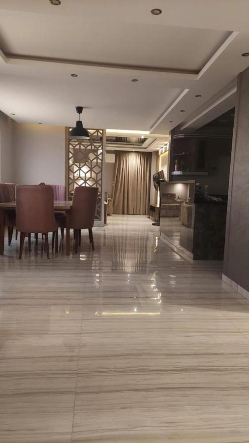 Elegant Apartment in The middle of Assuit - B&B Asyut