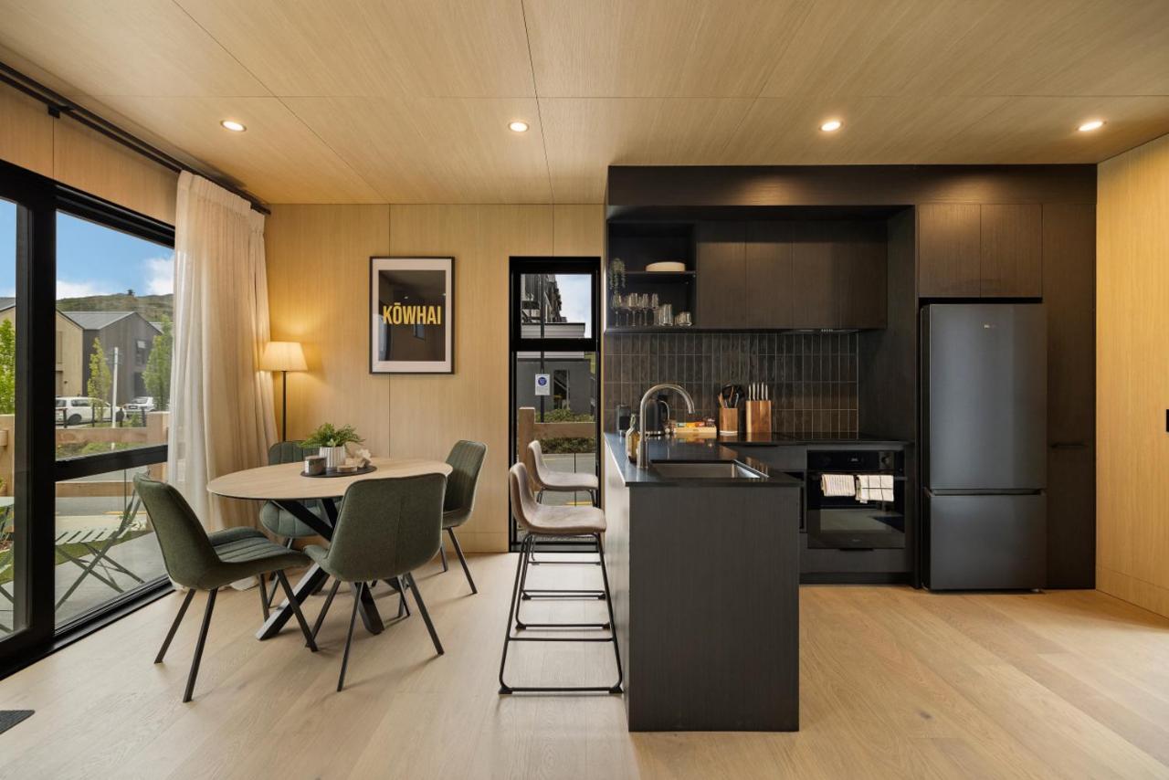 Kowhai Luxury Villa Queenstown - Bed and Breakfast Queenstown
