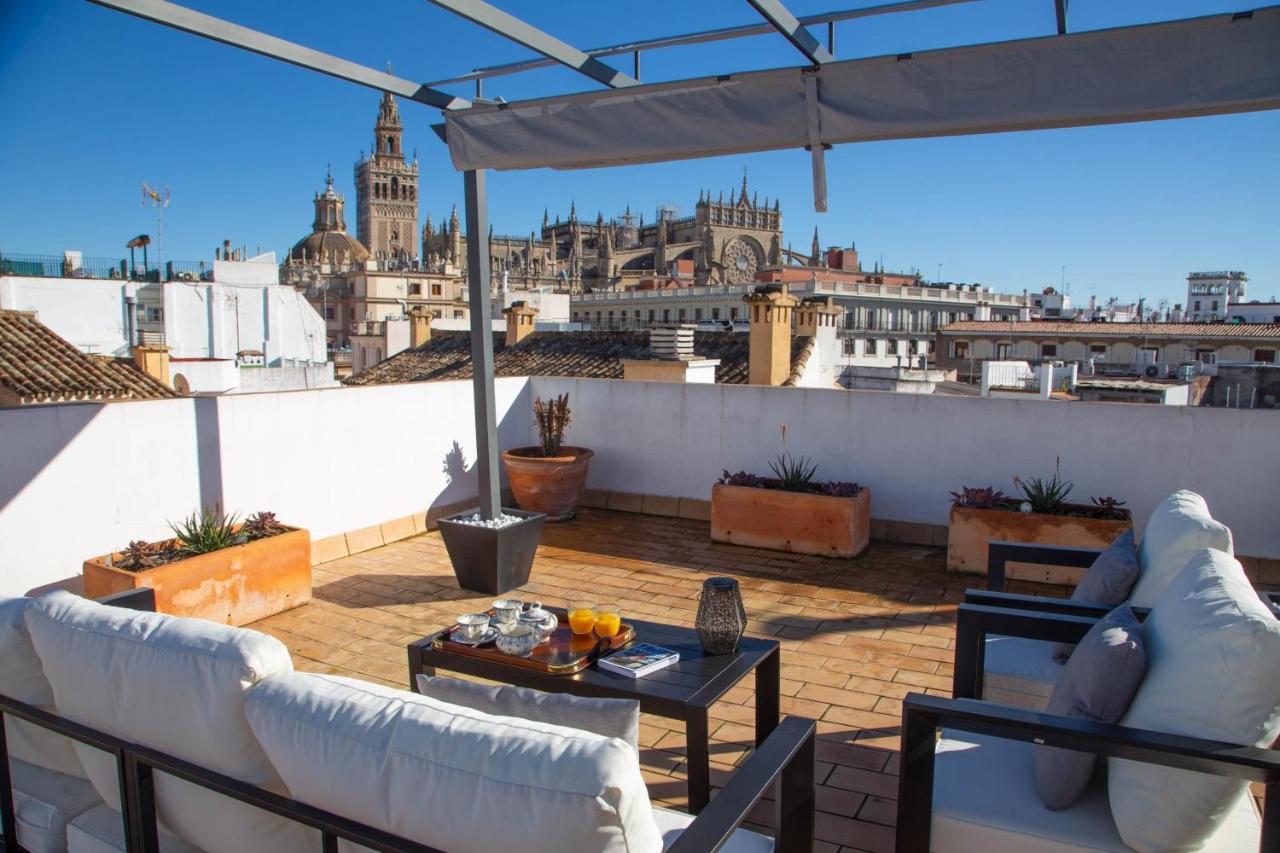 Garcia de Vinuesa Atico by Home at Homes - Bed and Breakfast Sevilla