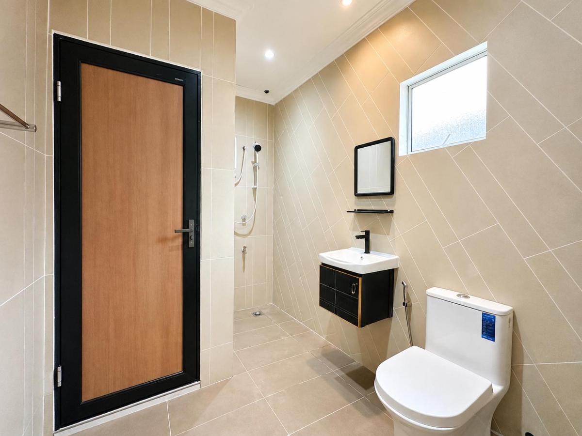 BNB Country Homestay, Rawang - 20 pax, pool, event - B&B Rawang