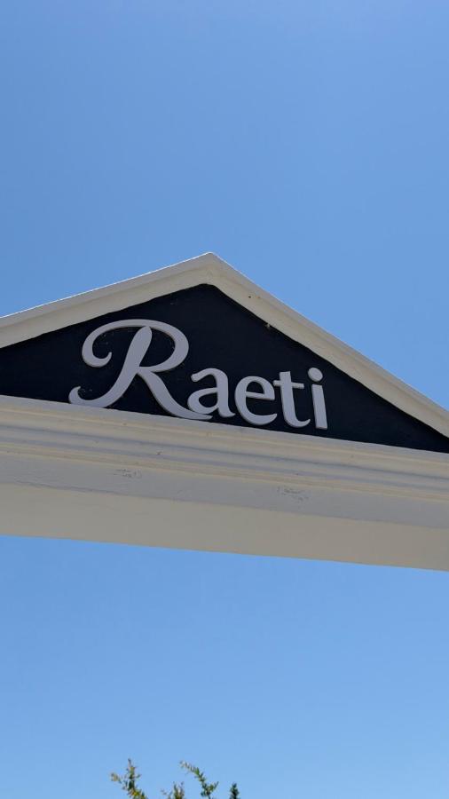 Raeti Fira Residence - Chambres d'hôtes Fira
