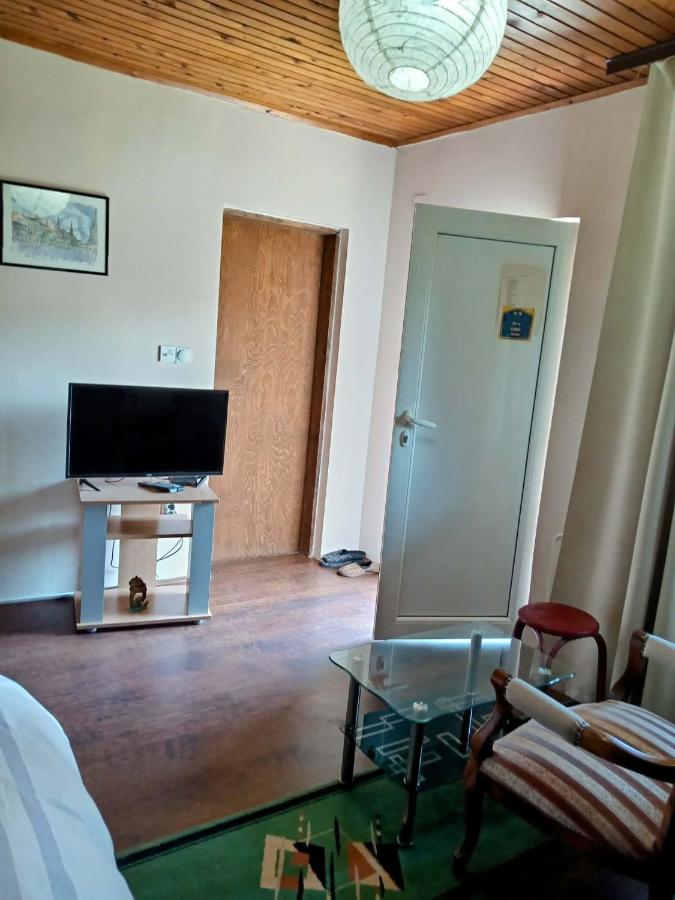 Camera Matrimoniale con Bagno Privato