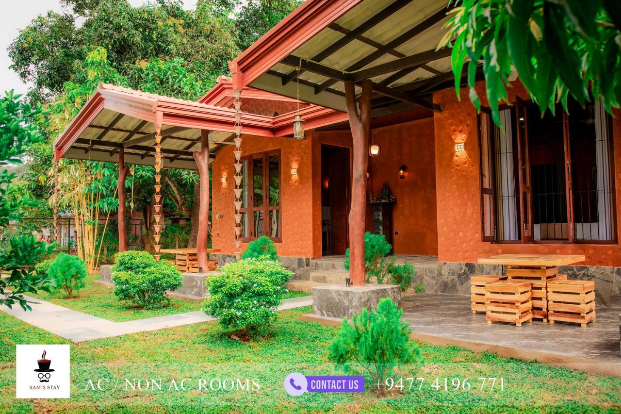 Sam's Stay Buduruwagala - B&B Wellawaya