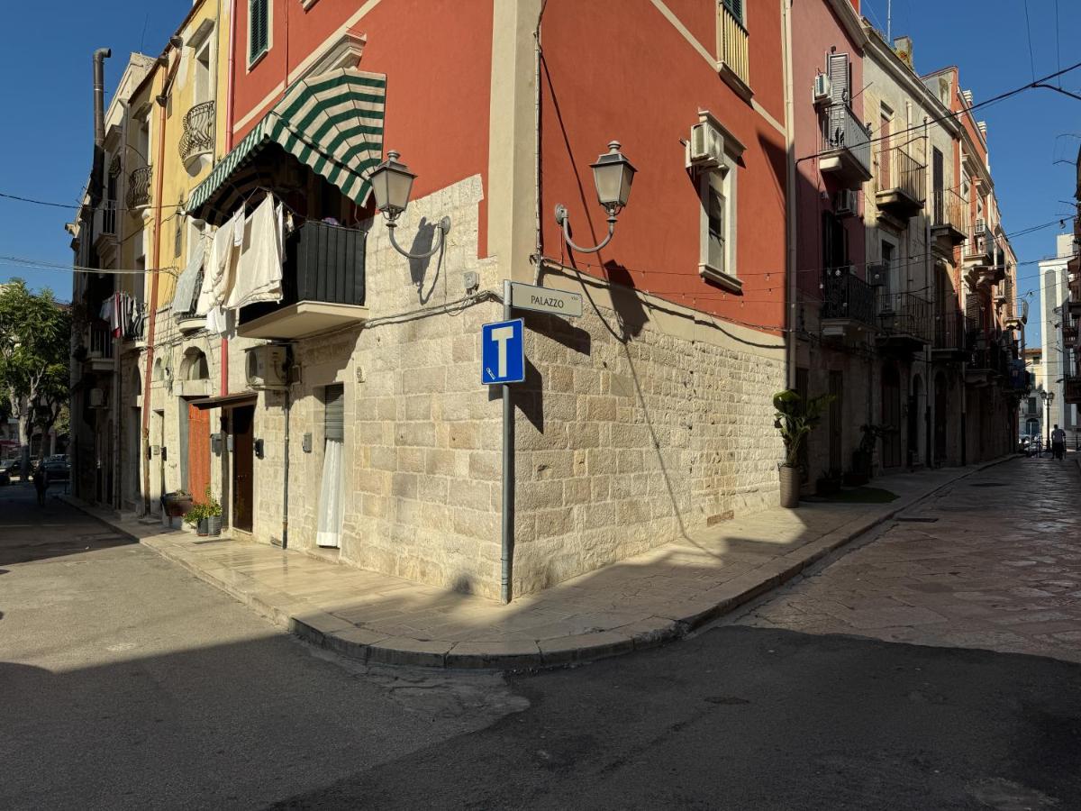 Casa Bicho Old Town - elegant and modern flat - B&B Barletta