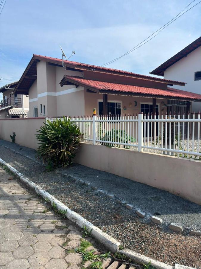 Casa praia Beto carrero /aeroporto - B&B Navegantes