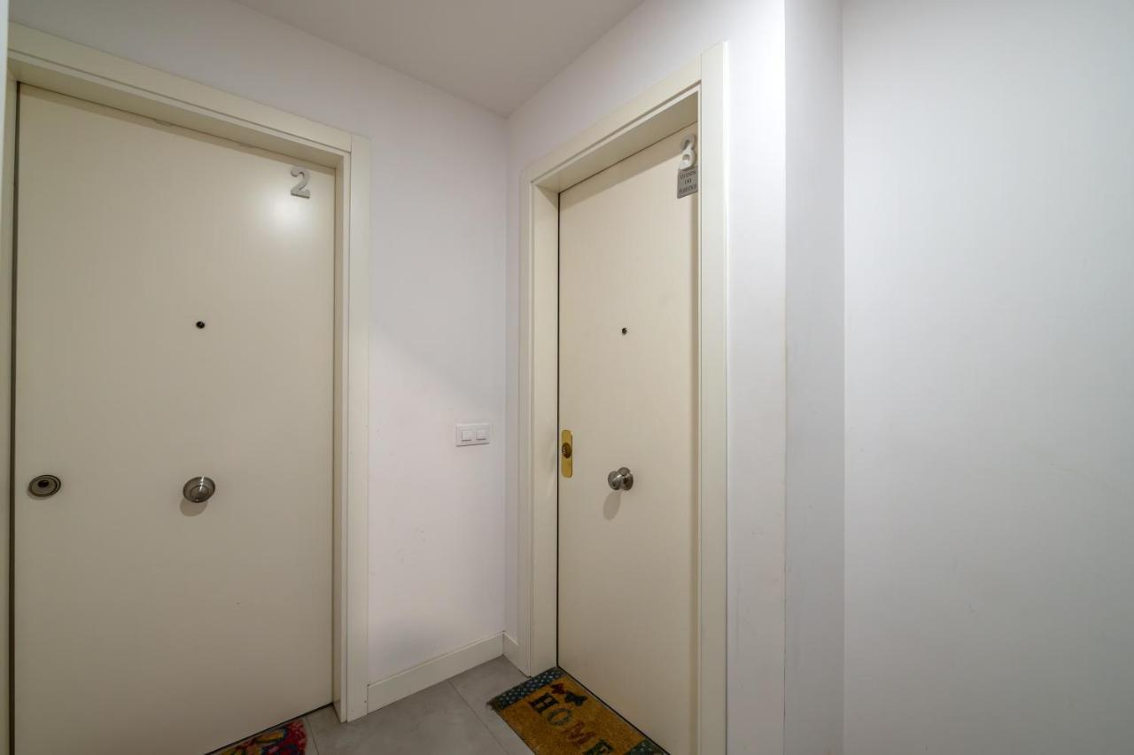 Confort, 2 Baños y AC-A 6 min en Metro de Gran Vía - B&B Madrid