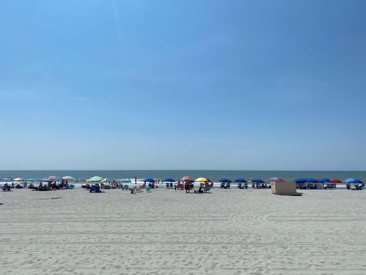 Perfect Location at the Beach! 1st floor Unit ! - B&B Myrtle Beach