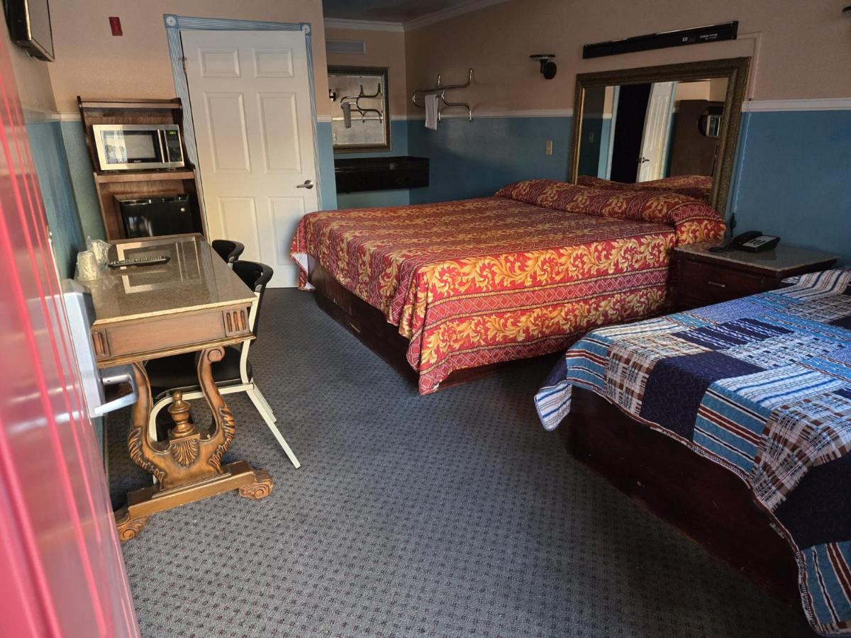 Deluxe Zimmer (2 Erwachsene & 1 Kind)