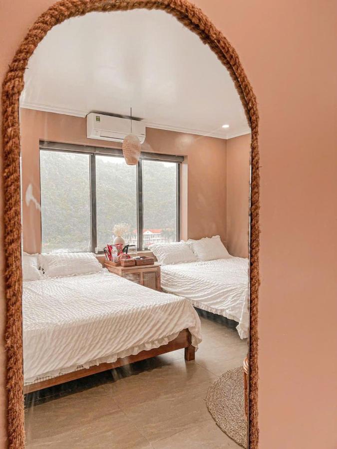 Family Room with Mountain View
