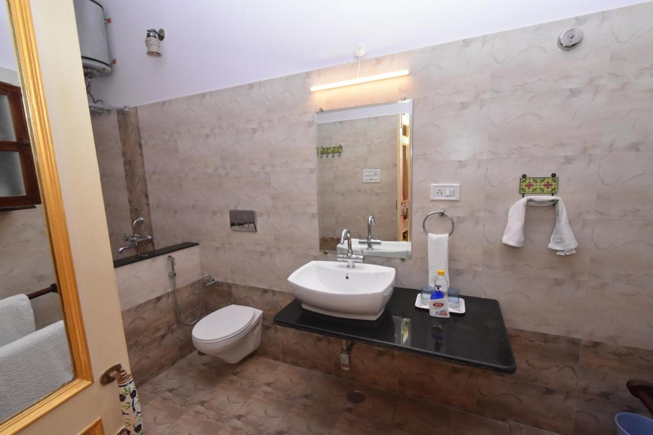 Tweepersoonskamer met 1 of 2 Bedden en Badkamer