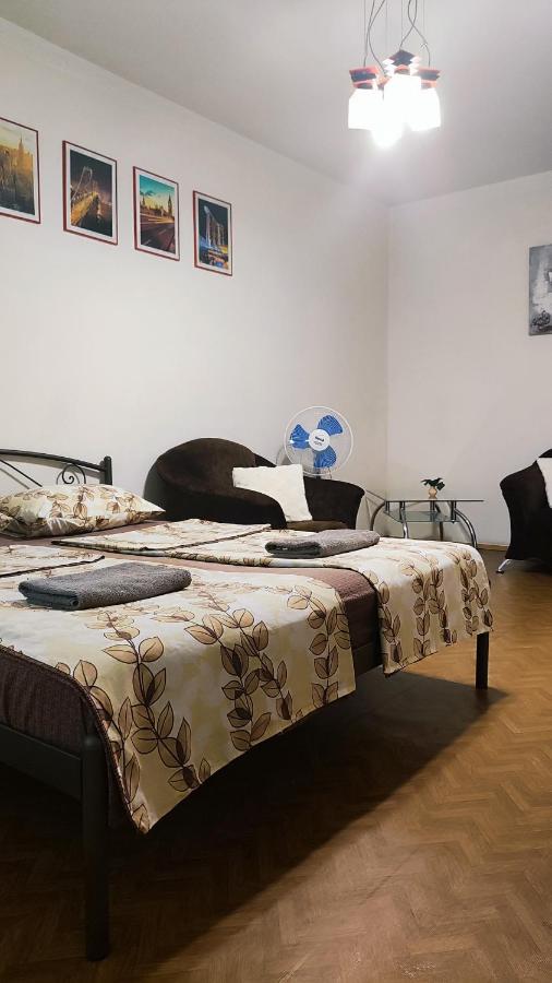 Vasylia Stusa 3 CityRooms - B&B Bila Tserkva