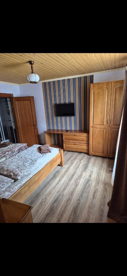 Над Річкою - B&B Yaremche