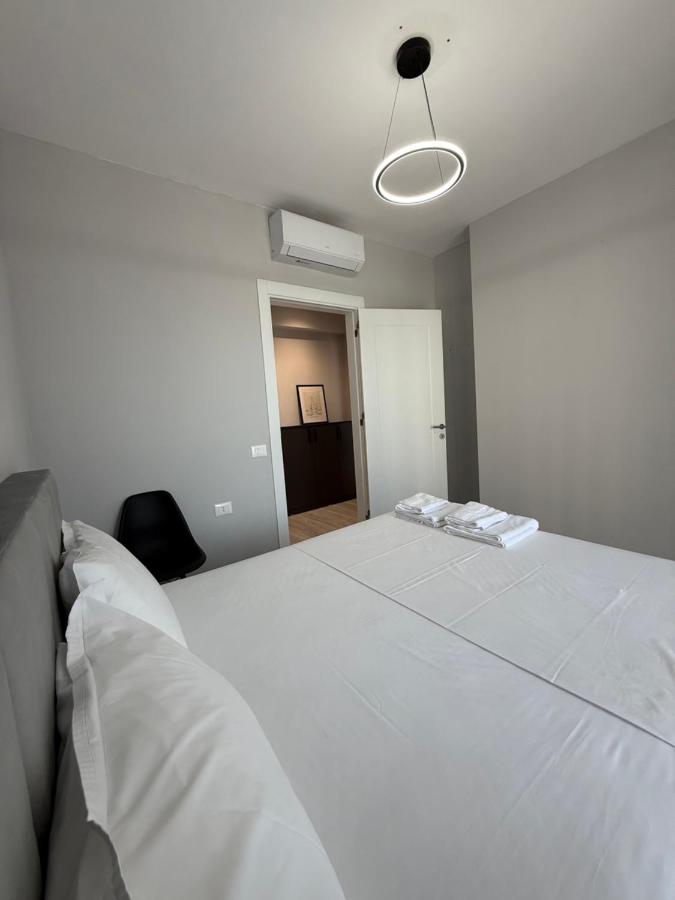 Boulevard Dream - B&B Tirana