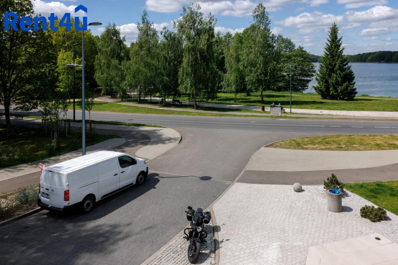 Lake House - Aparthotel Nad Zatoką by Rent4You - Bed and Breakfast Olsztyn
