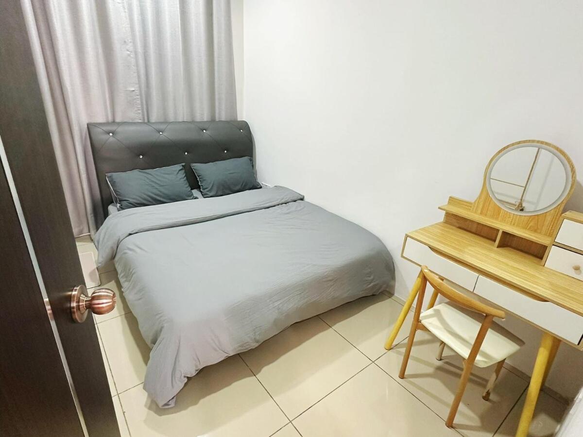 JJS Homestay - B&B Miri