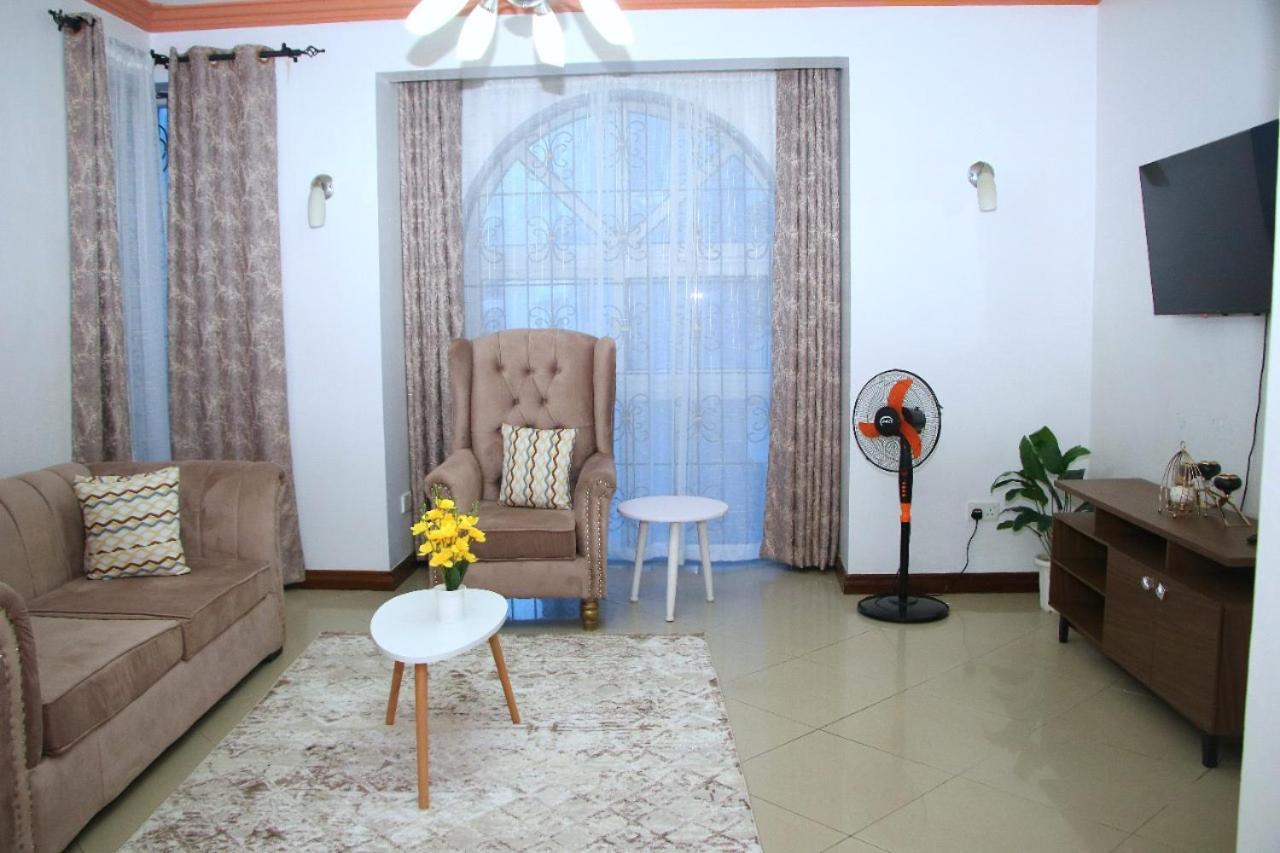 Barbados Apartment near Nyali cinemax - Bed and Breakfast Mombassa