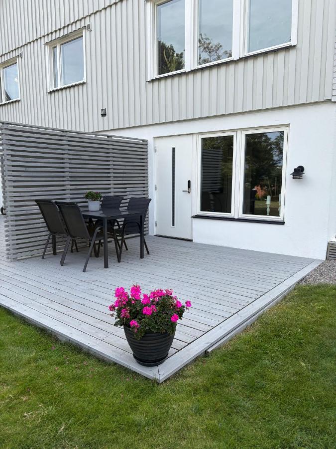 Modern lägenhet i del av villa - B&B Estocolmo