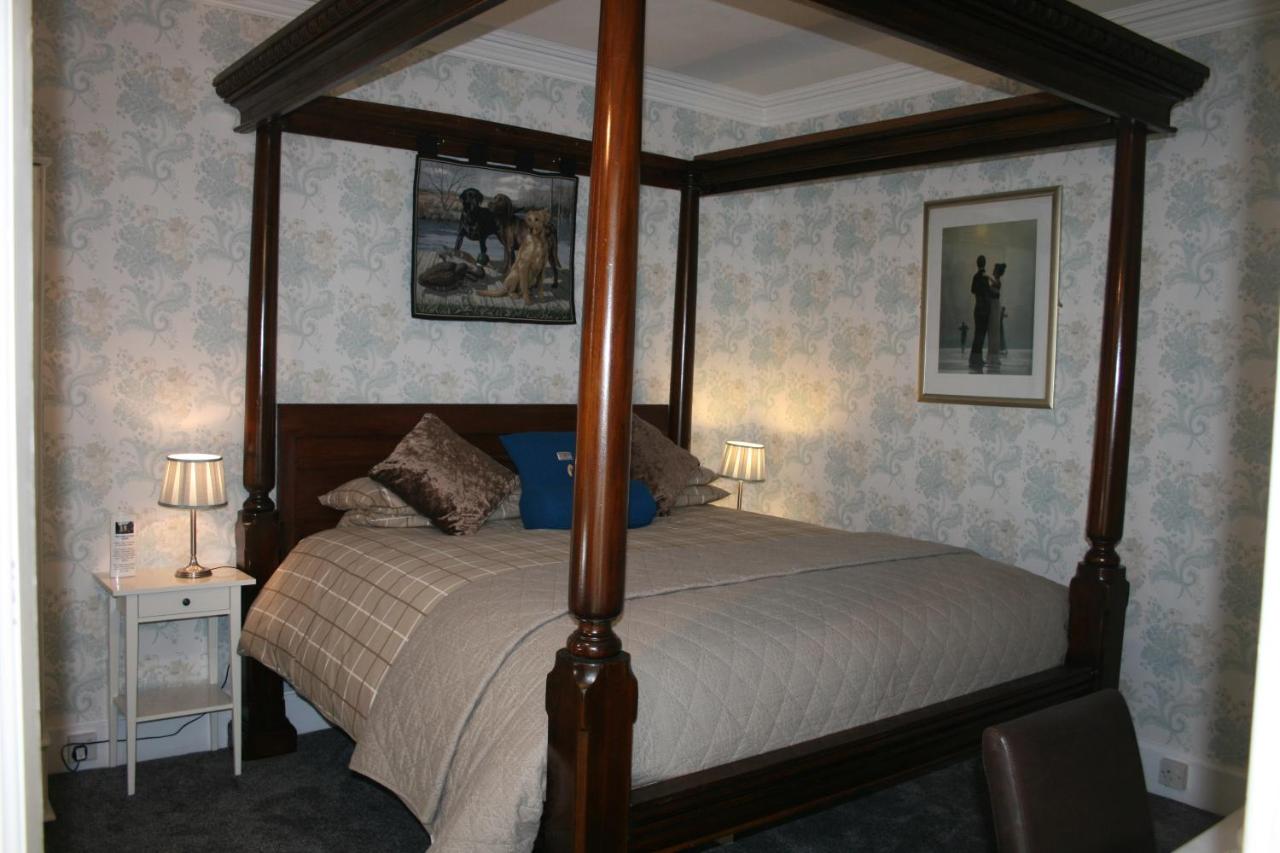 Double Room with Four Poster Bed
