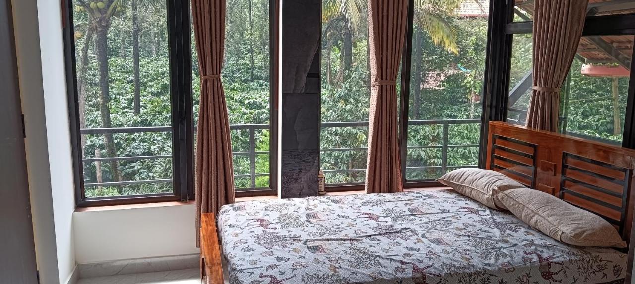 Mount Star Home Stay - B&B Kakkabe