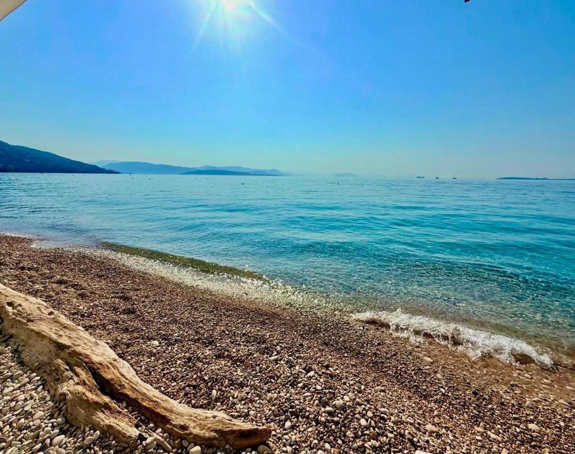 Villa Metaxa Barbati Beach Corfu - B&B Barbáti