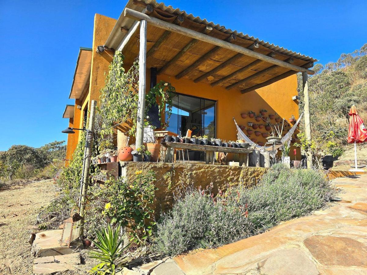 Sítio com lindo pôr do sol, tranquilidade na serra de Carrancas com riacho - B&B Carrancas