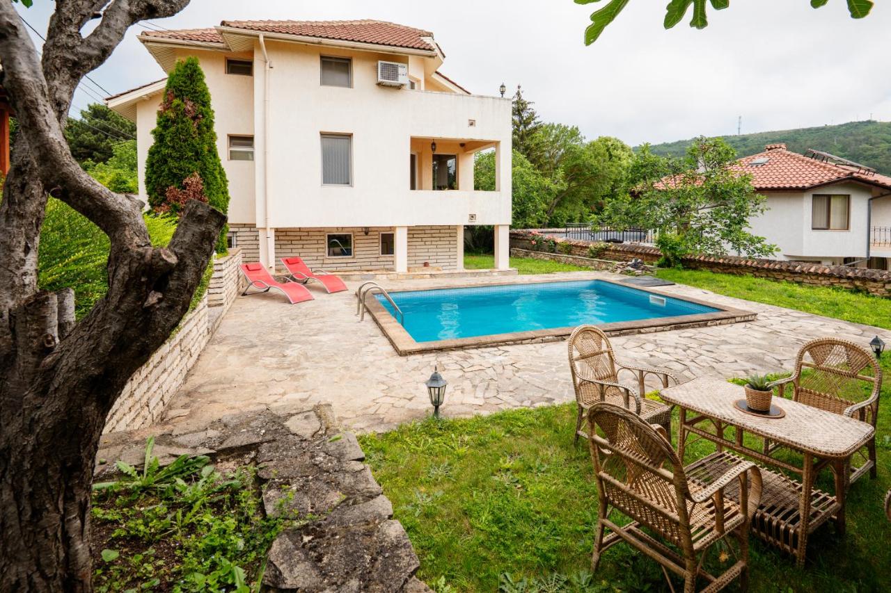 Villa Makou - B&B Balchik