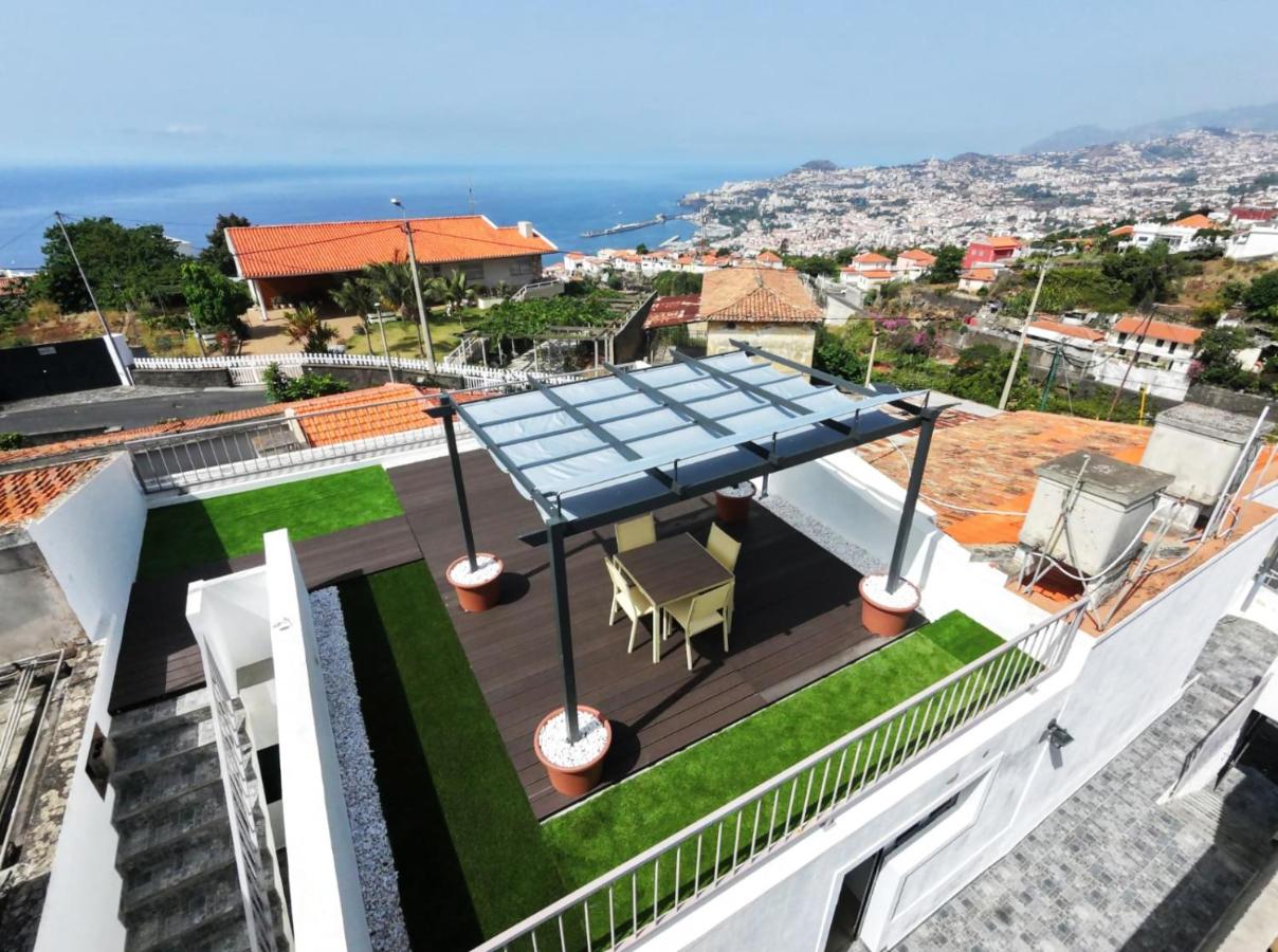 Palheiro's Dreaming View House by Mth - Chambres d'hôtes São Gonçalo