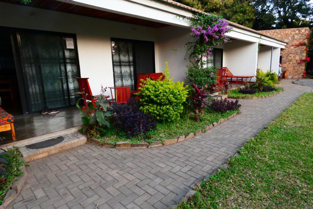 Savanna Tree Apartments - self catering town center - Chambres d'hôtes Livingstone
