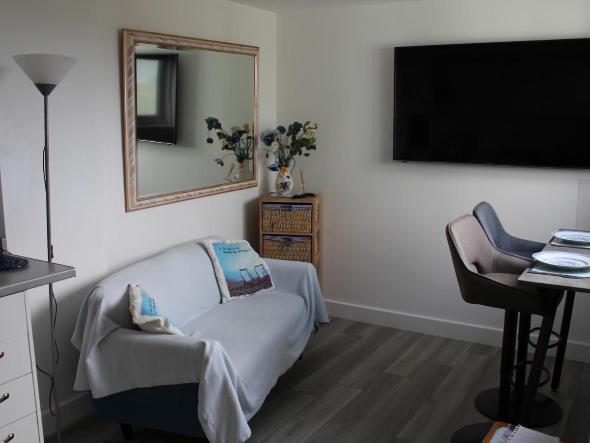 Sea Whispers - B&B Marazion