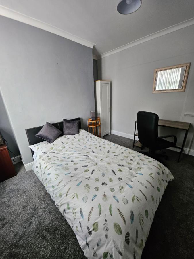 Room available near train station - Bed and Breakfast Darlington