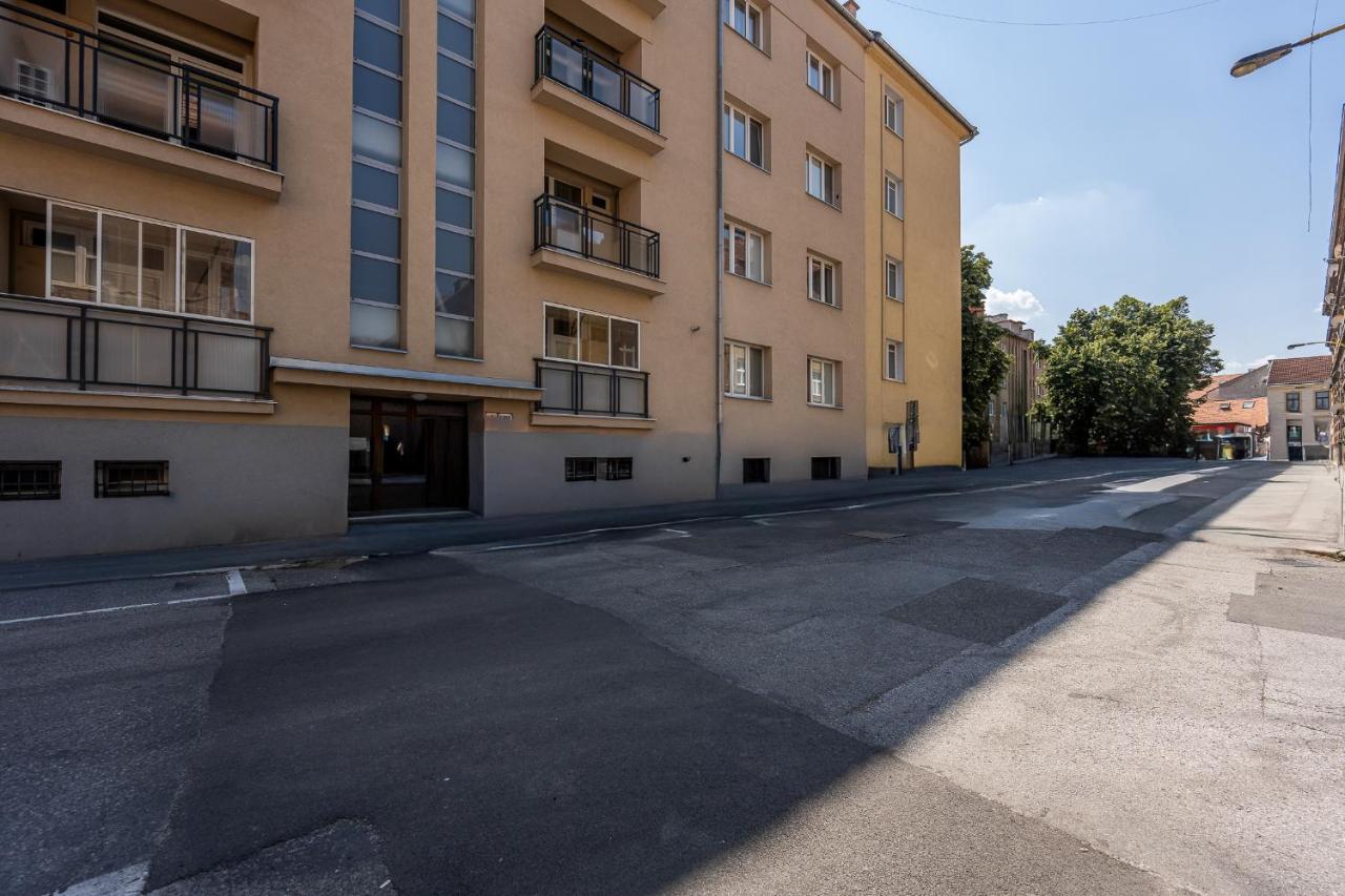 Blizko Stanice Podtatranskeho 1 Kosice Center 4 - B&B Košice