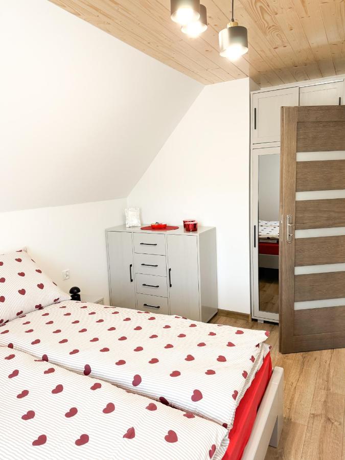 Agroturystyka Nad Lasem - Domki w górach - B&B Toporzysko