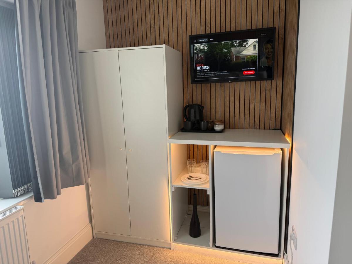 Quinton Ensuite Retreat - B&B Birmingham