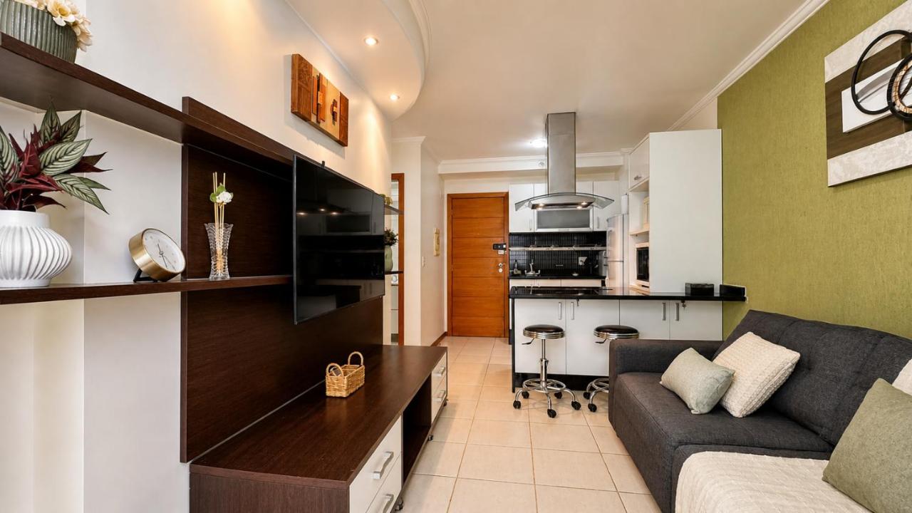 Biarritz 44m2, com Quarto e Sala, Varanda, Garagem - B&B Brasilia
