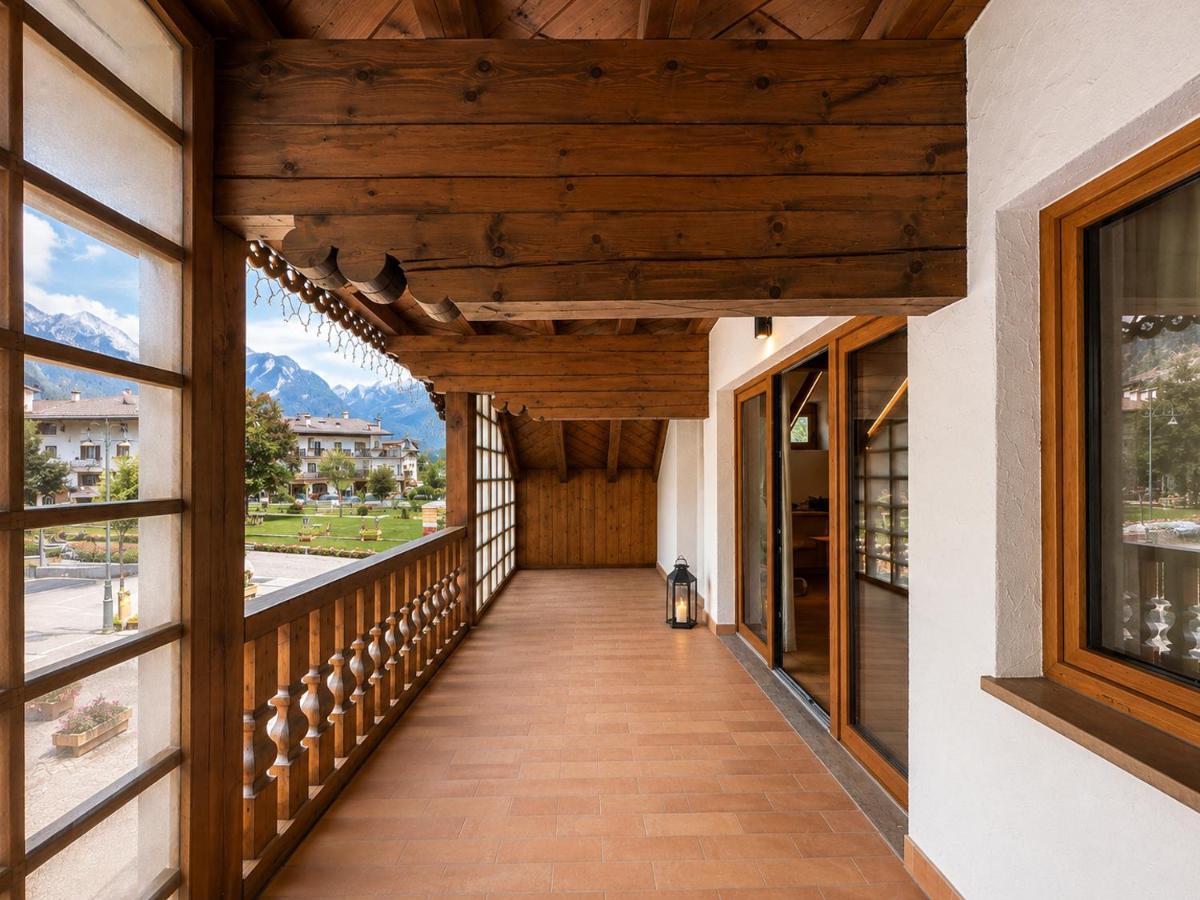 Majon Te Piaz by AMA Val di Fassa - Bed and Breakfast Canazei