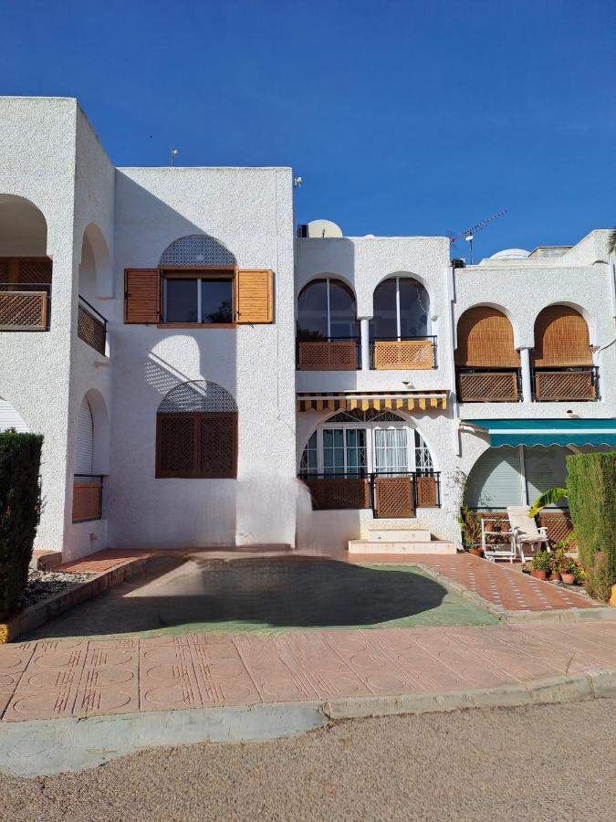 Apartamento 1 nuevo en El Alamillo en zona residencial de 1 dormitorio con piscina comunitaria - Chambres d'hôtes El Puerto de Mazarrón