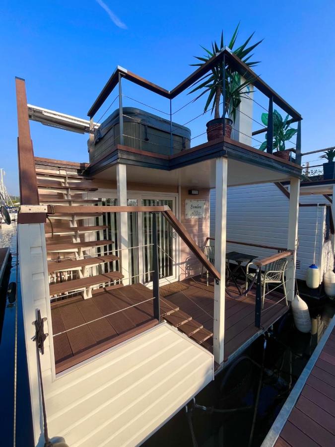Bamboo Floating House Portorož - Chambres d'hôtes Portorož