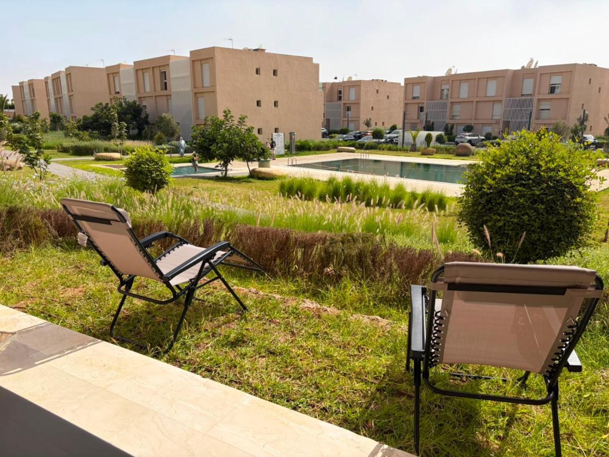Luxe avec piscine a 3min de la plage - Chambres d'hôtes Taghazout