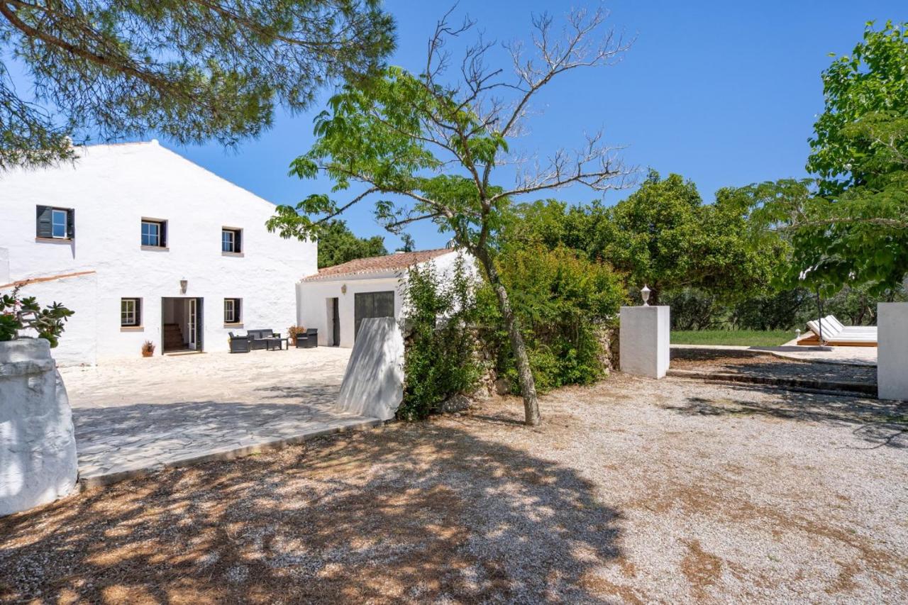 Finca Biniatzau by 3VILLAS - B&B Alaior