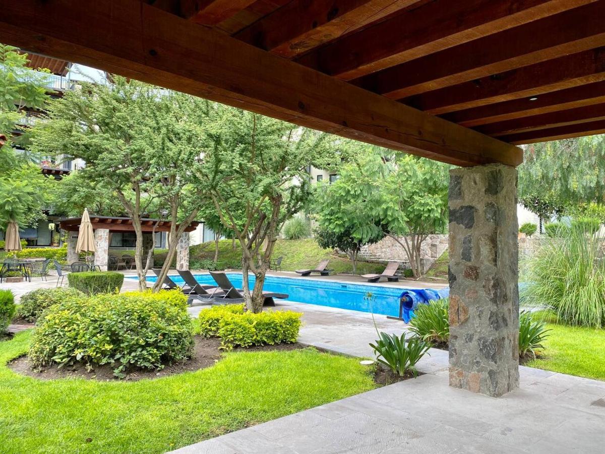 3BD 2BA, AC Pool, Gym, Parking and Security - Chambres d'hôtes San Miguel de Allende