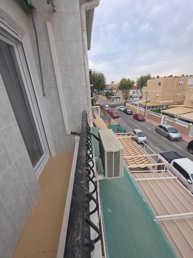 Bungalow in Santa Pola with 4 rooms - Chambres d'hôtes Santa Pola