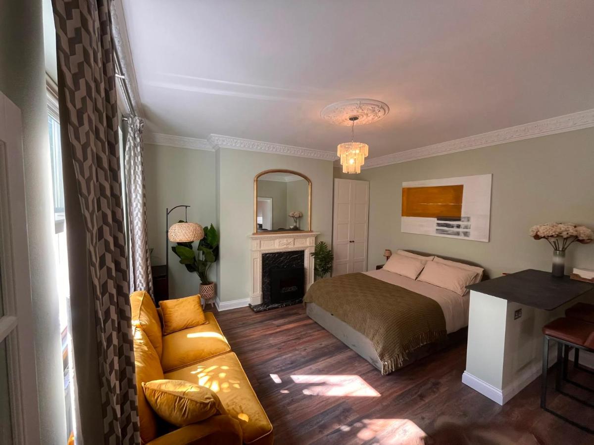 Stylish Private Studio in Paddington, Near Hyde Park - B&B London