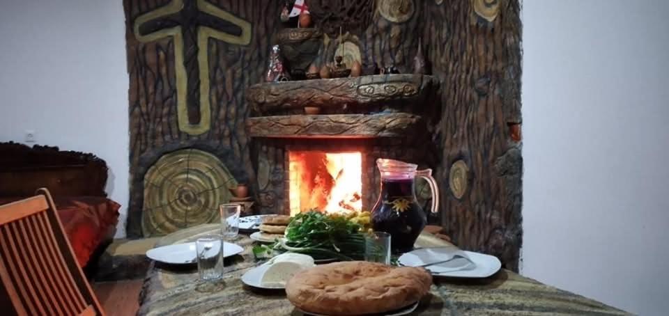Weekend House - B&B Borjomi