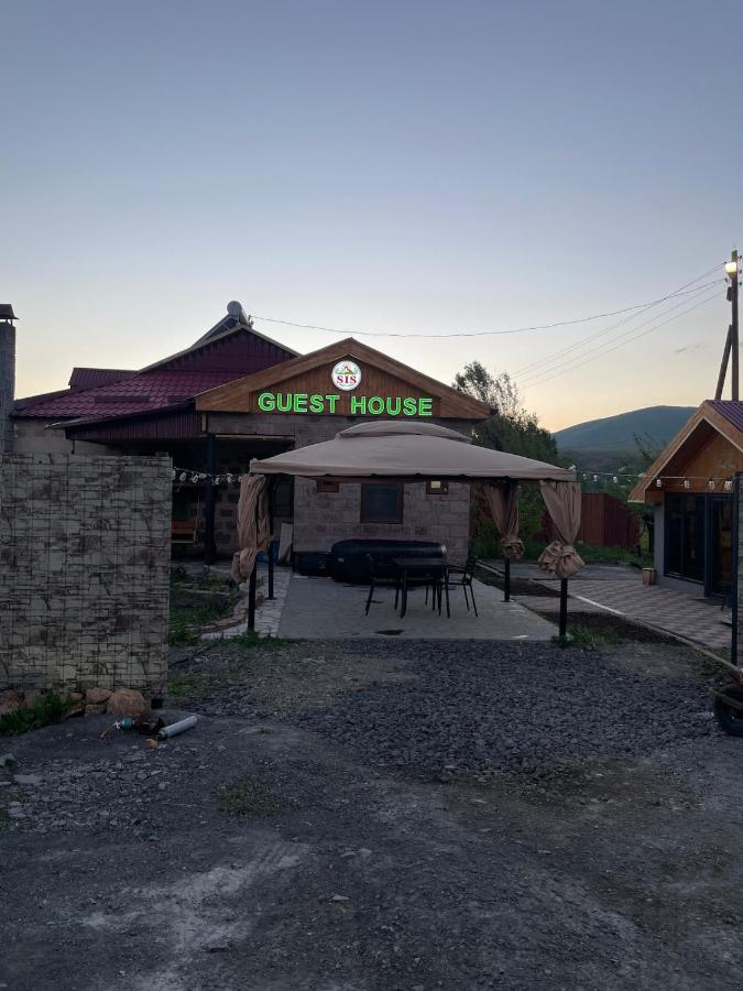 Sis Guest House - B&B Tsoghamarg