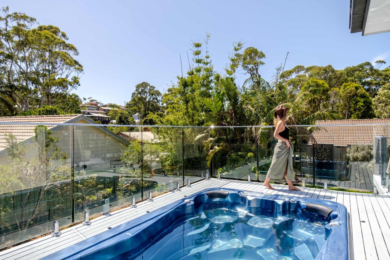 Summer and Winter by The Sea- Outdoor Spa and Firepit on Tallwood - B&B Mollymook