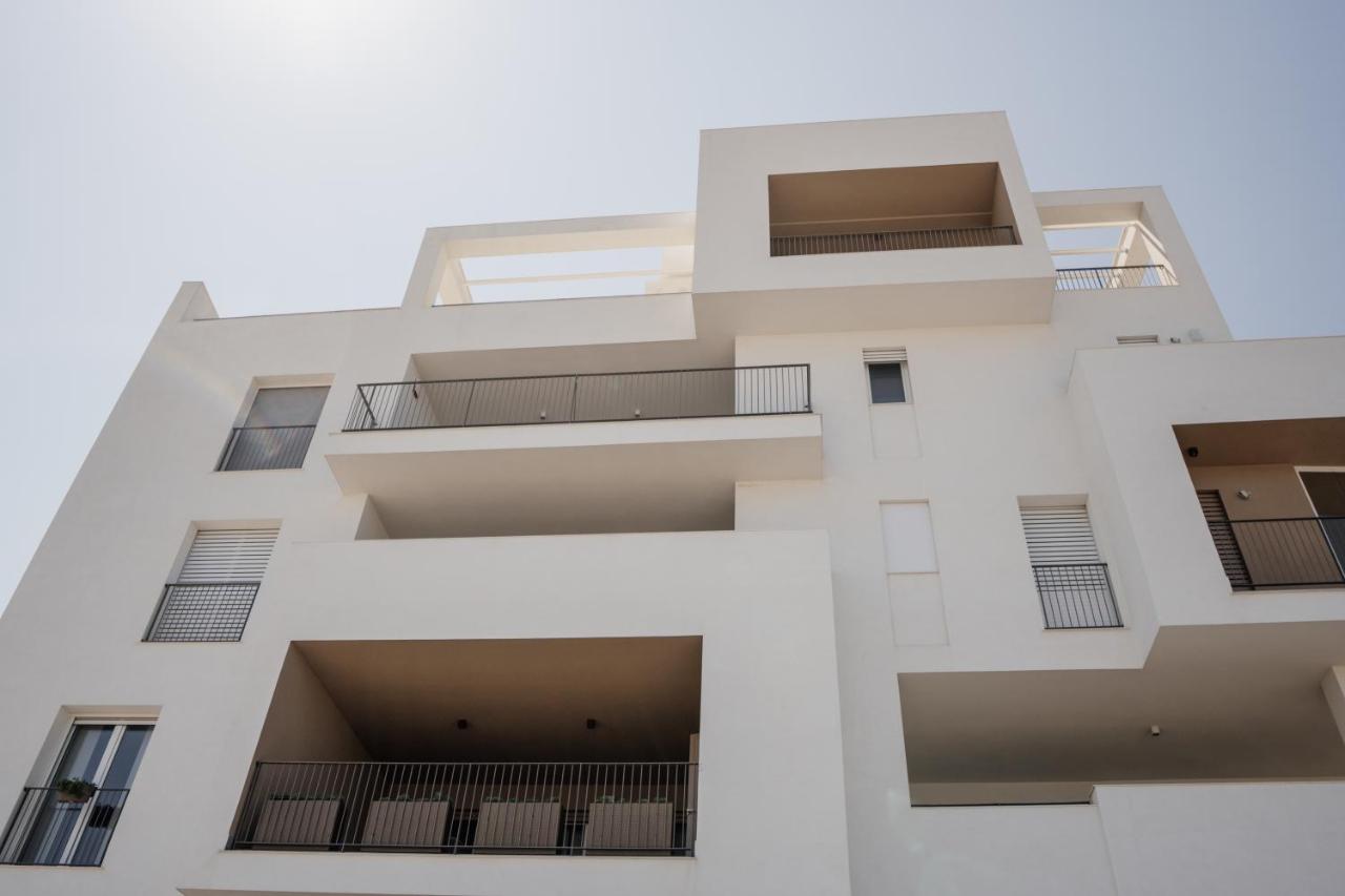 Tell Him Apartment Seafront - B&B Bari