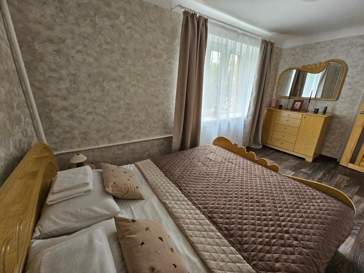 Апартаменти Sunrise - B&B Zhytomyr